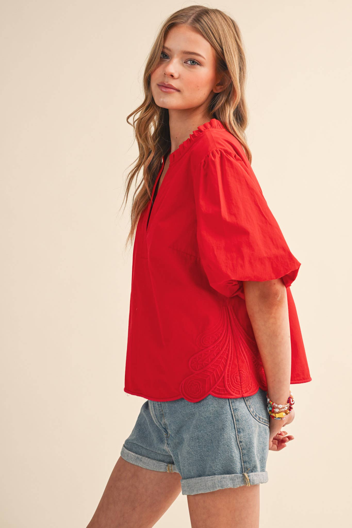 BUBBLE SLEEVE TOP