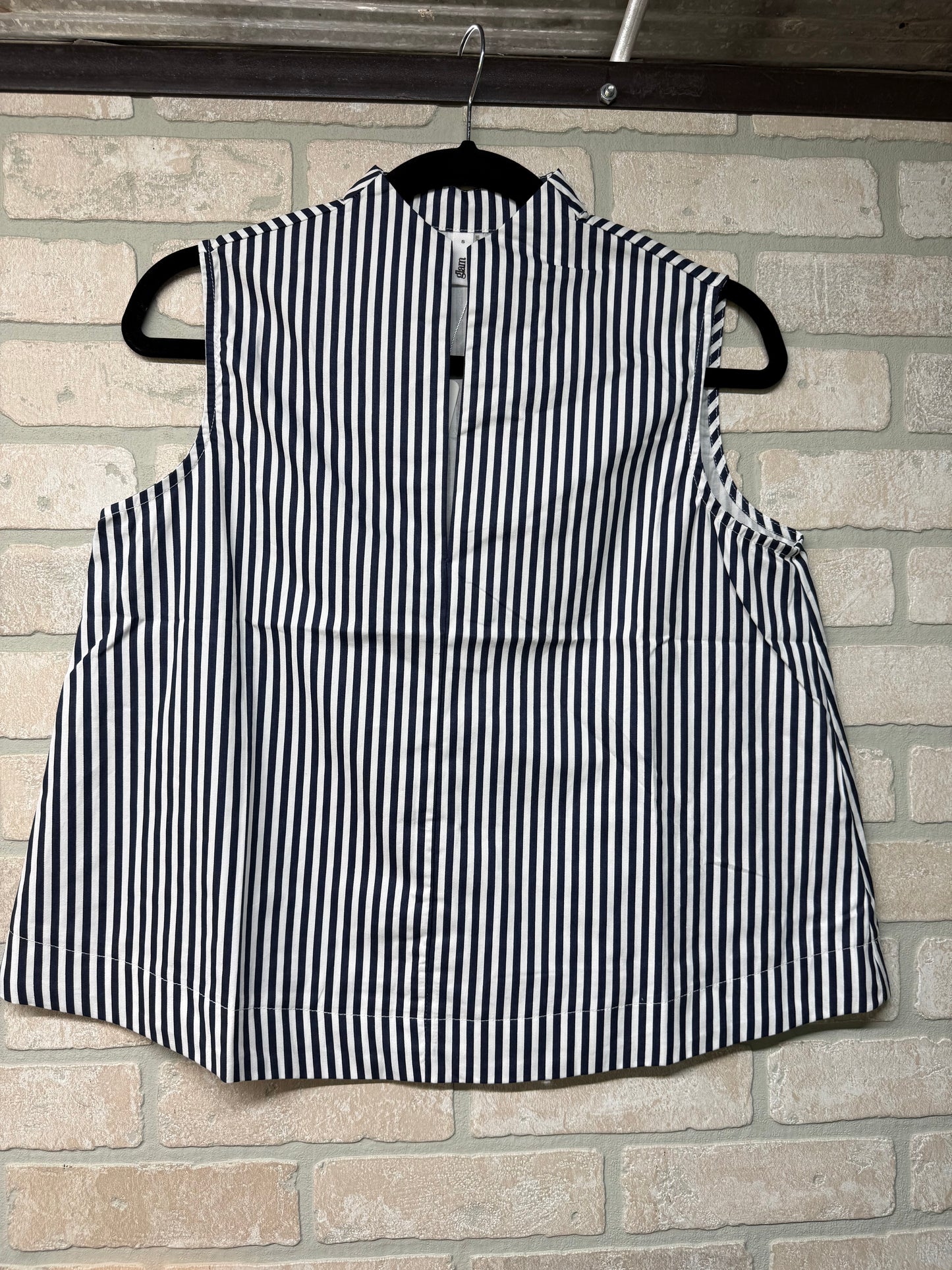 Coastal Classic Top