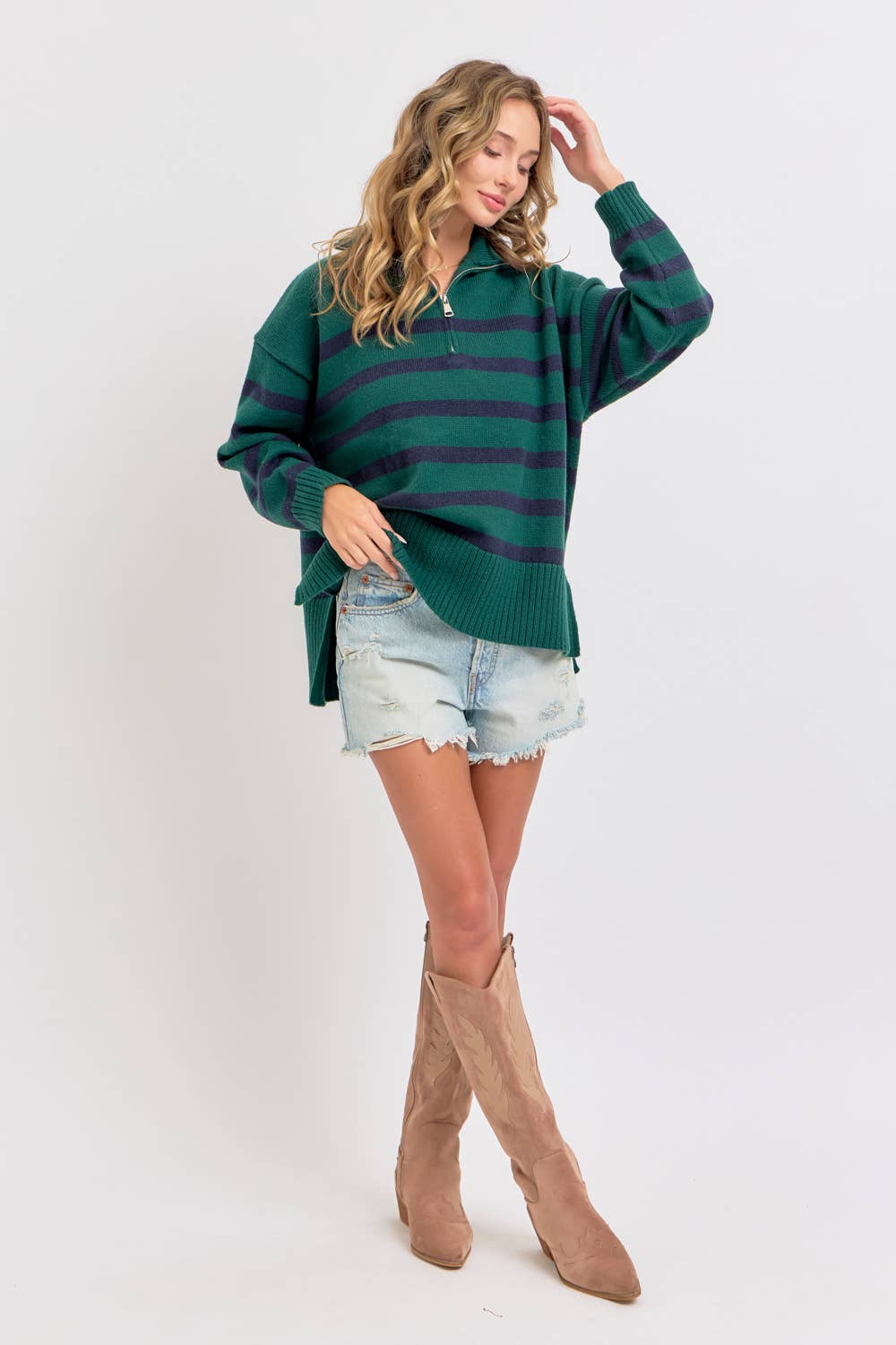 STRIPED ZIP-FRONT OVERSIZED PULLOVER KNIT SWEATER: HUNTER/NAVY